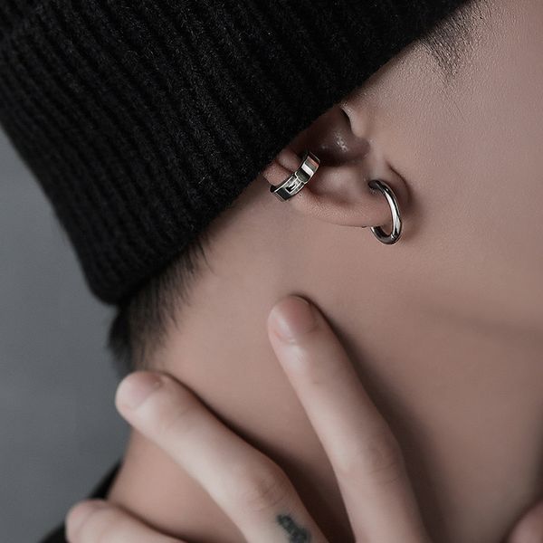 Сережка-каффа без проколу в стилі K-POP арт.24NZ046 24NZ046 фото